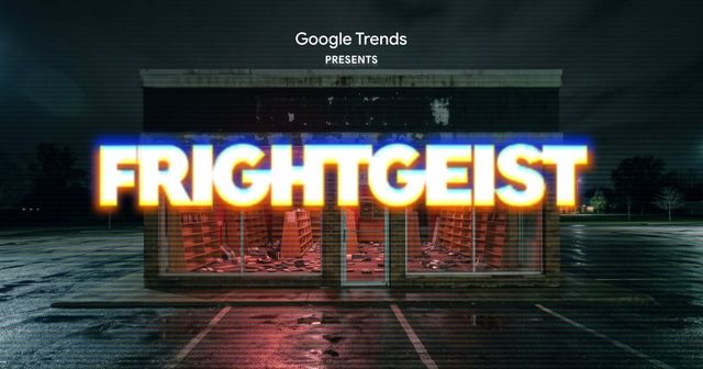 Imagen de Frightgeist, el mapa de disfraces de Halloween de Google Trends, con el nombre en letras de neón sobre una tienda abandonada