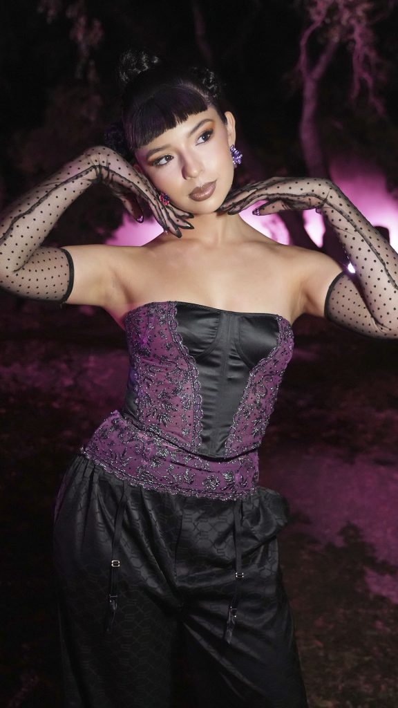 Ángela Aguilar deslumbró en el desfile de Savage X Fenty de Rihanna