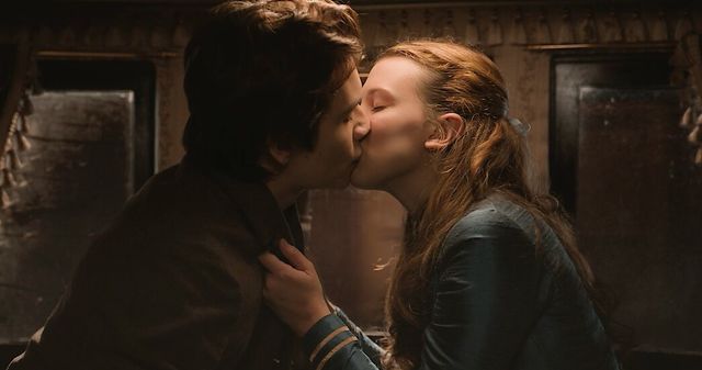 Acusan a la actriz Millie Bobby Brown de Enola Holmes