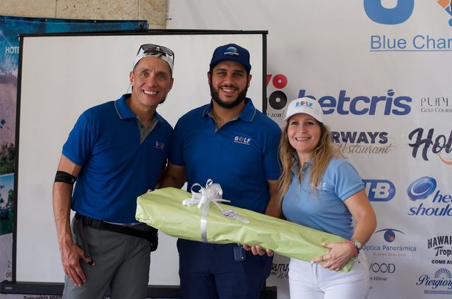 Realizan con éxito primer torneo Blue Charity Golf Tournament