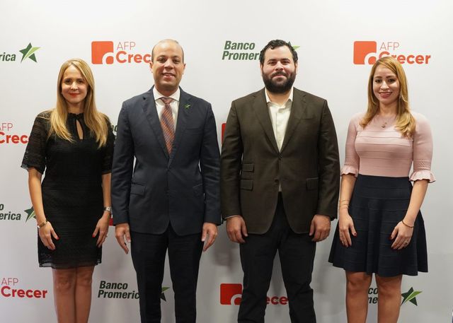 AFP Crecer y Banco Promerica firman acuerdo para ofrecer beneficios a sus afiliados