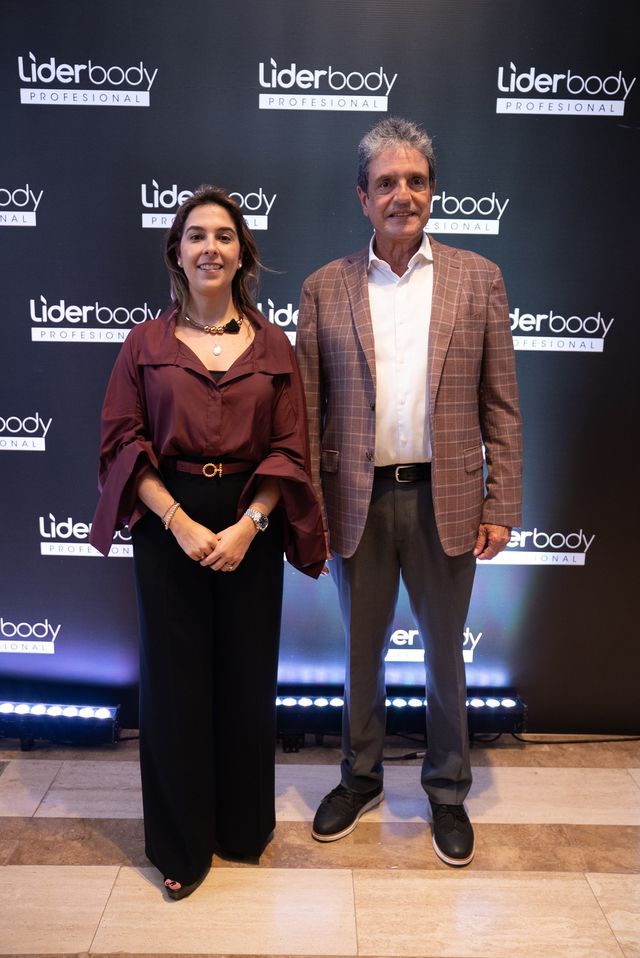 Amalia Vega y Marco Sánchez