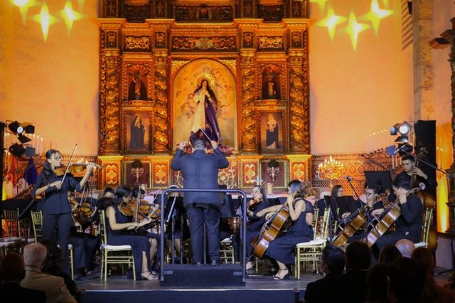 Fiesta Clásica presentó concierto sinfónico navideño en la iglesia Regina Angelorum