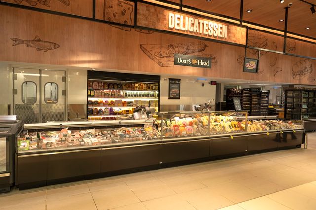 Mostrador de delicatessen de Supermercados Nacional Jarabacoa