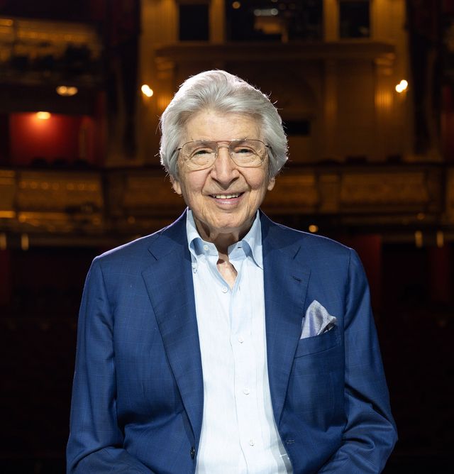 Manuel Alejandro cantará sus temas en el Teatro Nacional