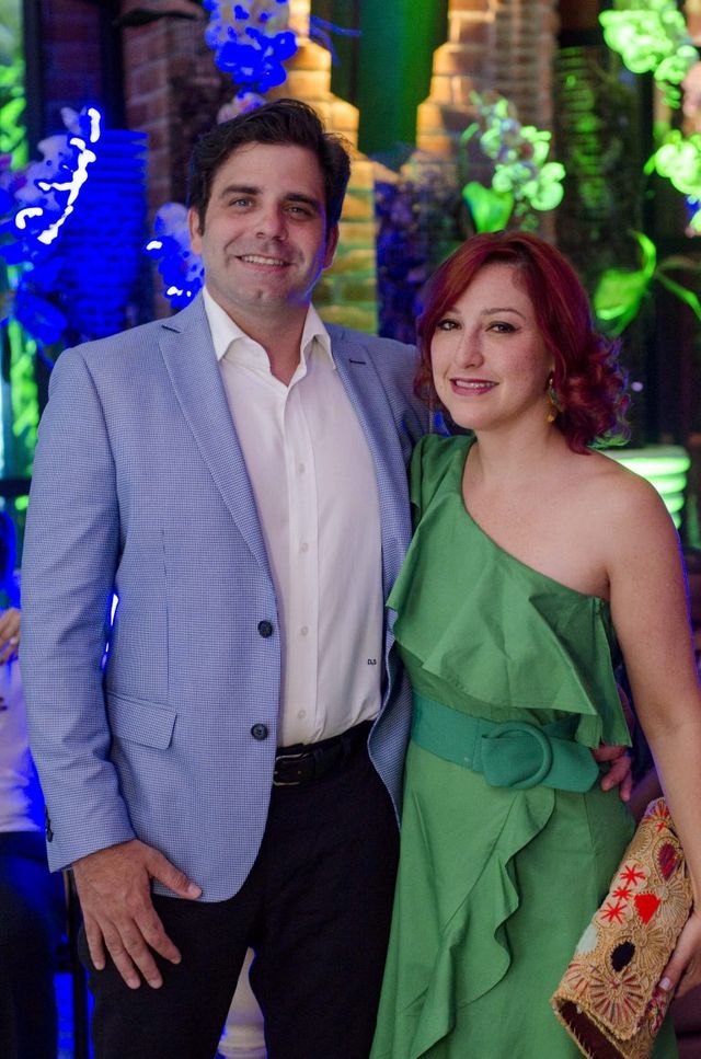 Daniel Sánchez, Lauren Llenas