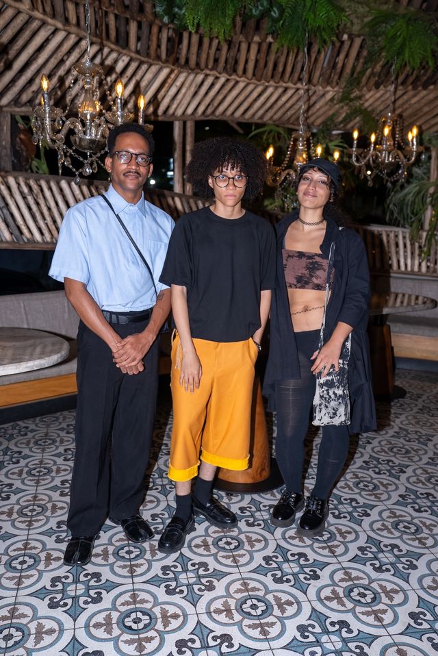 Los diseñadores Erick Lemos y Georgie De Mata junto a Kai