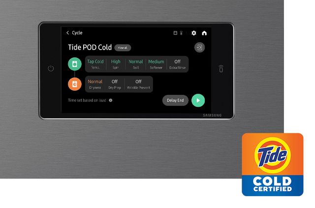 Pantalla de la Bespoke AI Laundry Combo de Samsung con un ciclo para detergente en agua fría