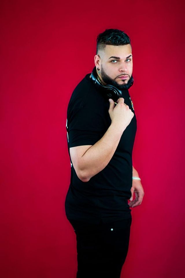 Dominicano Dee Espinal sigue trasciendo como DJ en Estados Unidos