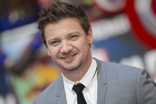 Lo que se sabe hasta ahora de Jeremy Renner tras accidente