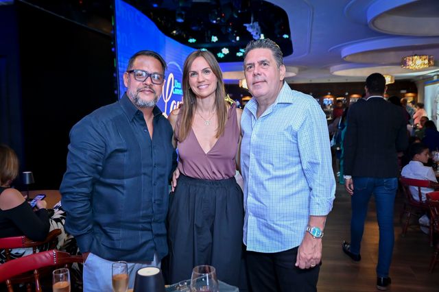 Oliver Bracho, Stephanie Villedrouin y Marcel Villedrouin