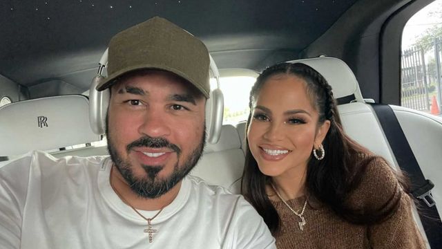 Raphy Pina sorprende a Natti Natasha con regalo 4 ruedas