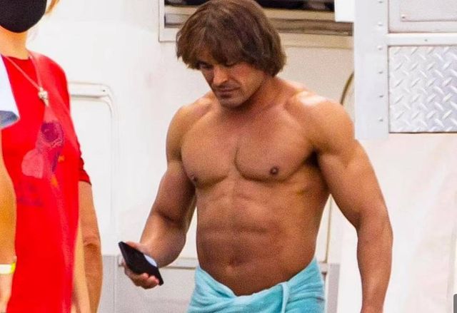 Zac Efron totalmente irreconocible para su nuevo papel