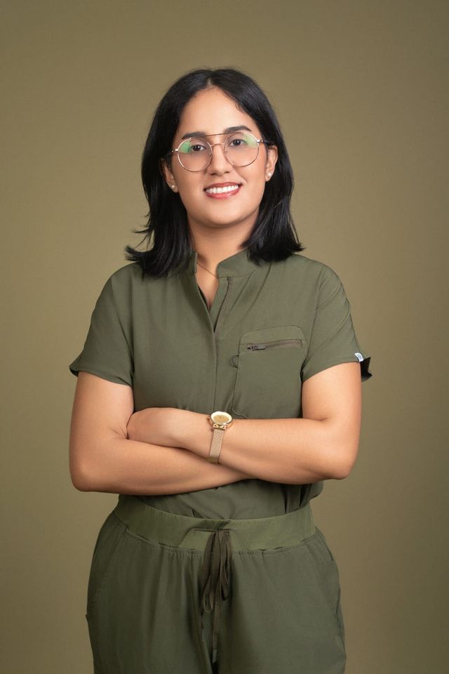 La psiquiatra Ivette Joga con los brazos cruzados