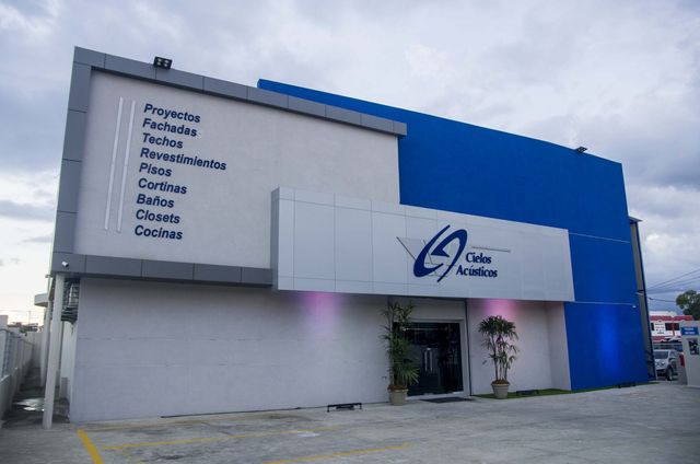 Cielos Acústicos inaugura su nuevo y moderno local en Santiago