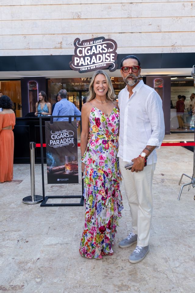 Raquel Quesada y Harold Cuellar en Cigars in Paradise