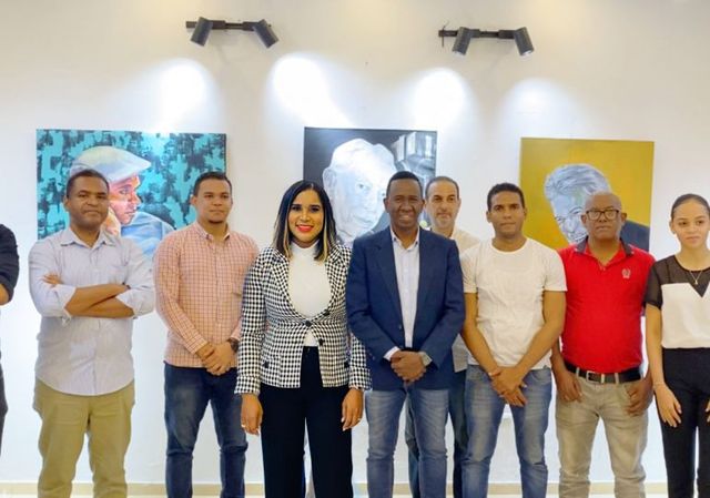 Dominicanos estuvieron en el Carrousel del Luvre en Francia