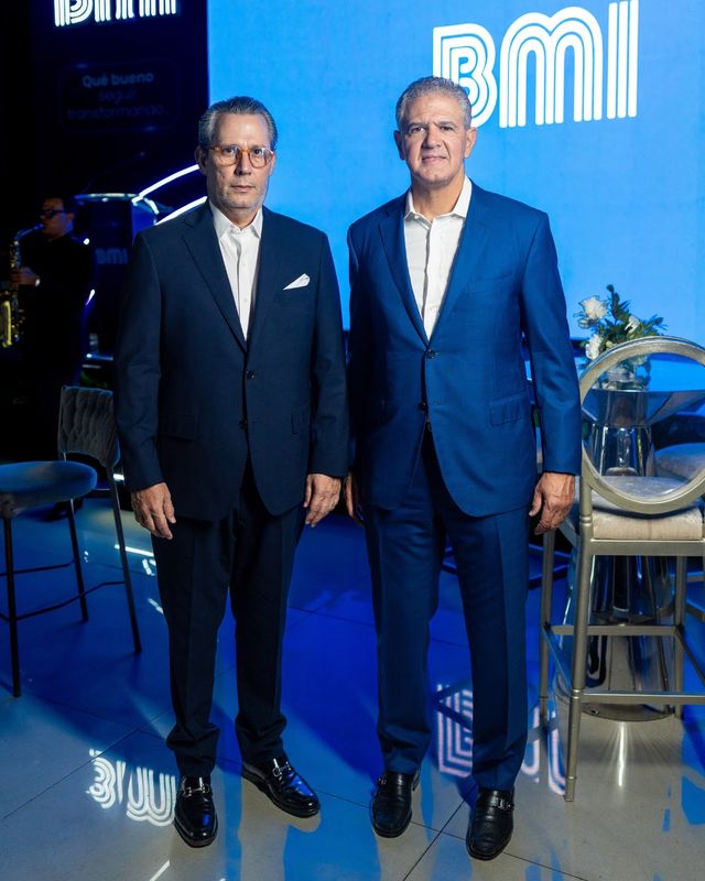 Pedro Ramos y Ricardo Rizek en el lanzamiento de BMI Seguros