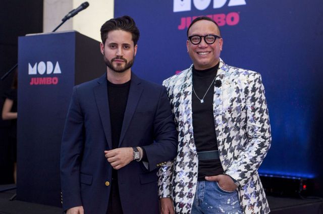 Jumbo celebra 20 años de apoyo a la moda dominicana con destacados diseñadores