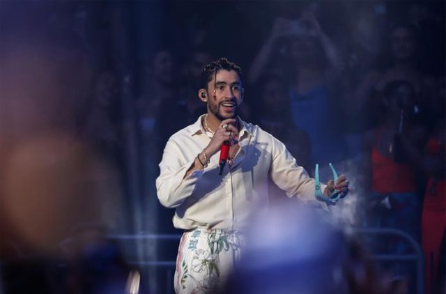 Baja popularidad de Bad Bunny tras polémica con fanática