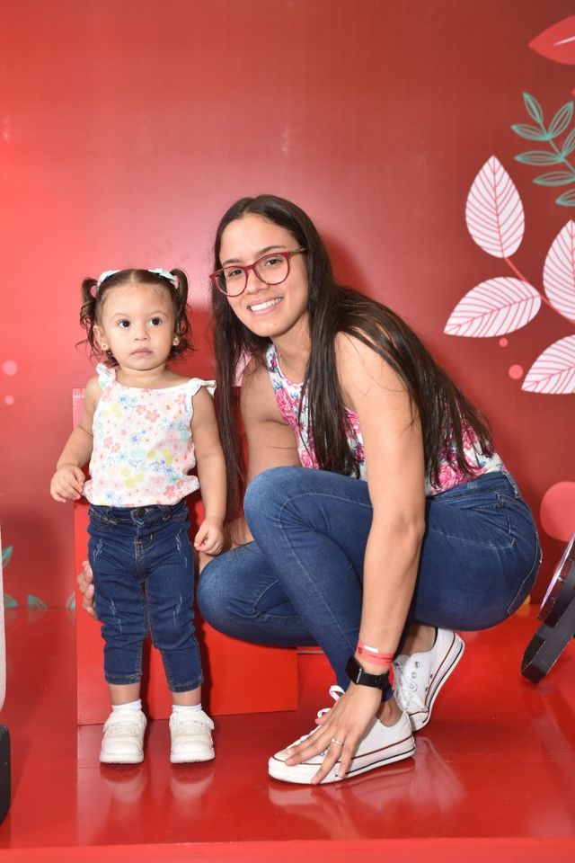 Niños y adultos se divierten en “Expo Mami y Yo 2022”