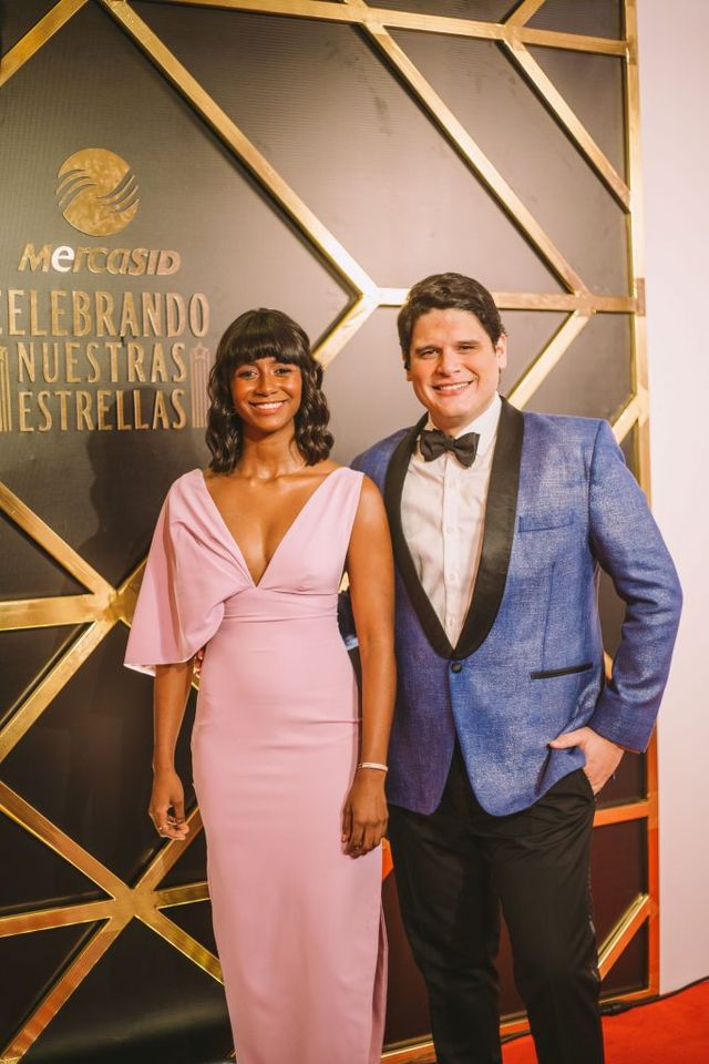 Rosmery Herrand y Jean Carlos Villanueva