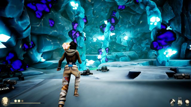 Alex recorre una cueva de cristales azules en Alex & Arty