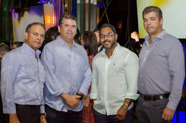 Johnny Morales, Leo Pérez Freixas, Rodolfo Bodden, Julio Cross