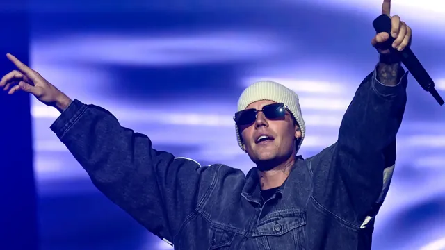 Justin Bieber cancela conciertos hasta 2023