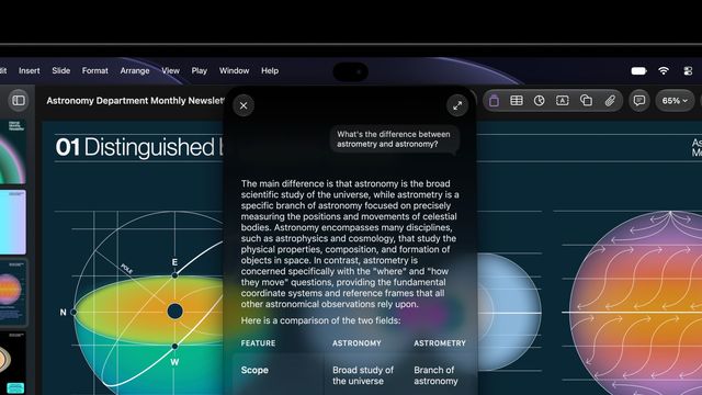 Siri AI responde una pregunta desde la Dynamic Island de la MacBook Pro mientras se edita una presentación en Keynote