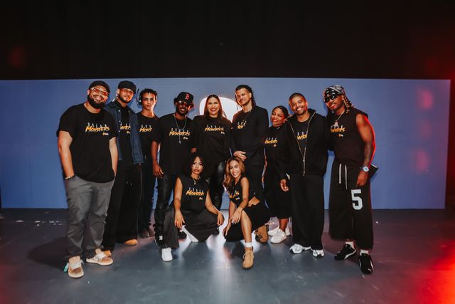 Equipo y profesores de Núcleo Extremo con los directores Jonathan Castillo y Larybel Olivero de Castillo
