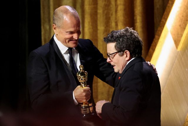 Michael J. Fox recibió Oscar honorífico por su trabajo humanitario