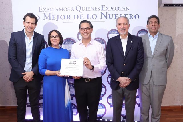 Adoexpo detalla nominados a premios Excelencia Exportadora 2022