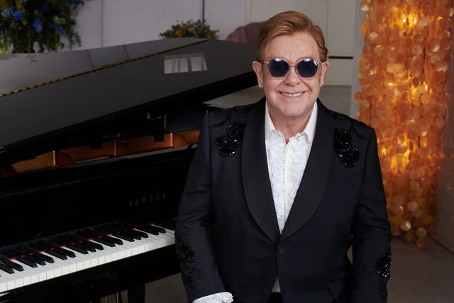 Elton John presenta su primera colección de lentes en asociación con Walmart y Sam´s Club