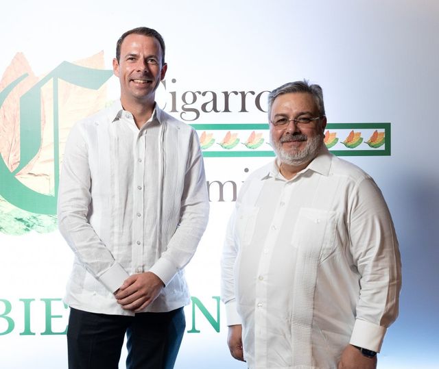Cigarro Dominicano Celebra su 10mo Aniversario con el excepcional Foro empresarial “Generaciones Tabaqueras”