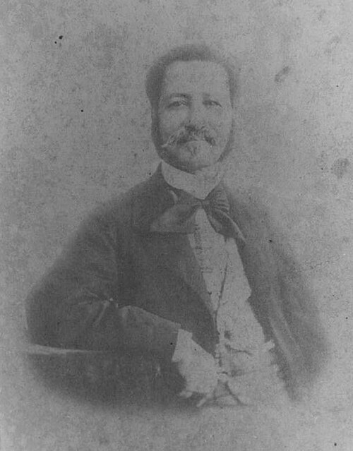 Retrato fotográfico en blanco y negro del presidente Buenaventura Báez, de mediados del siglo XIX