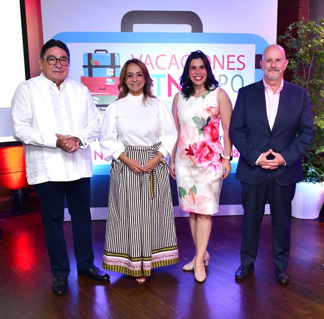 Miguel Calzada, Aguie Lendor, Yudit García y Tony Chaves en la presentación de Vacaciones CTN: Expo Feria 2026