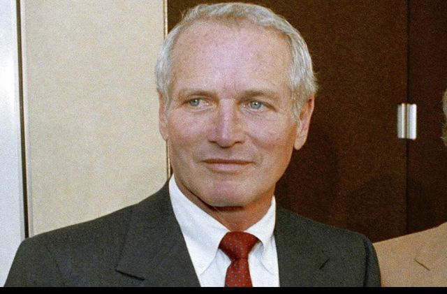 Publican la primera autobiografía de Paul Newman