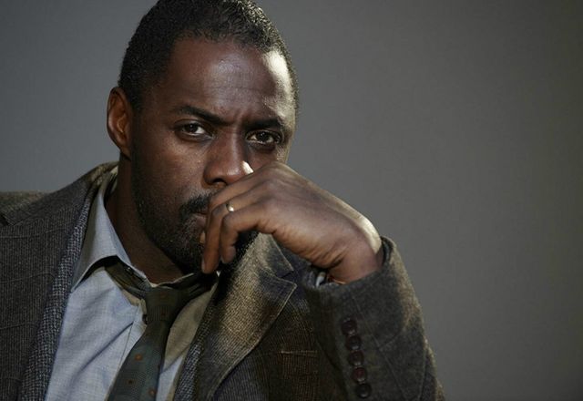 Idris Elba reitera que no interpretará a James Bond