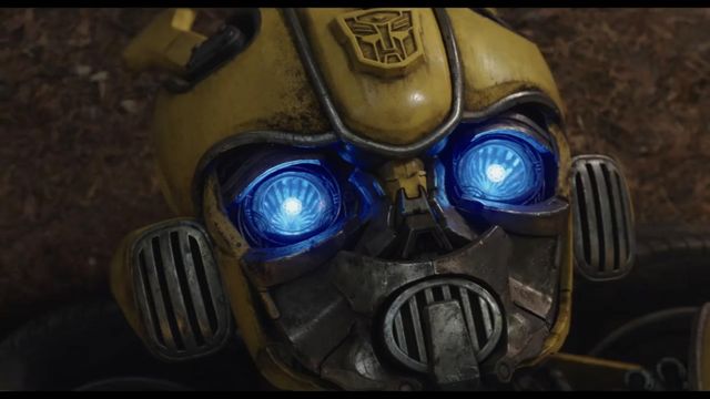 EL POPULAR AUTOBOT “BUMBLEBEE” LLEGA CON UNA NUEVA AVENTURA