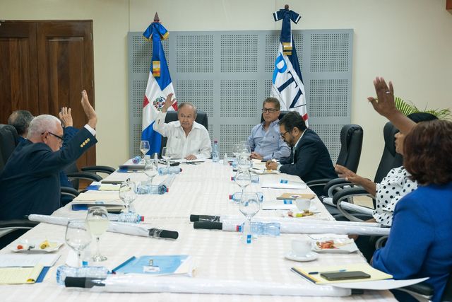 Ratifican planes para la transformación tecnológica del canal 4