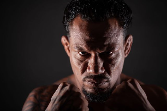 EL CAMPEÓN DE MMA LUIS “BABOON” PALOMINO ALCANZA UN NUEVO RÉCORD MUNDIAL