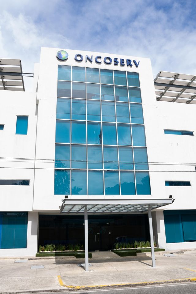 Fachada del centro de oncología Oncoserv