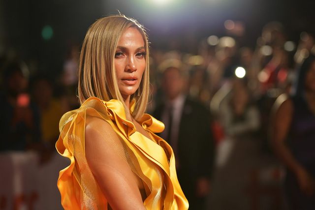 Se reactivan las redes sociales de Jennifer López anunciando nuevo disco