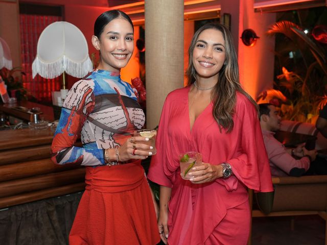 Dominique Cordero y Angie Del Jesús en el lanzamiento de Absolut TABASCO en María & María