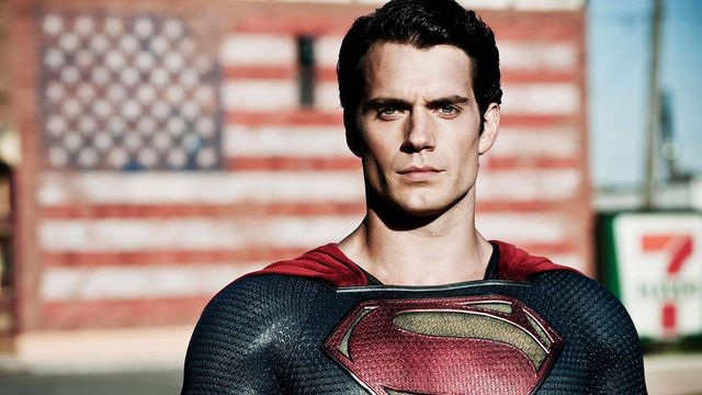 Así fue como Henry Cavill confirmó que seguirá siendo “Superman”