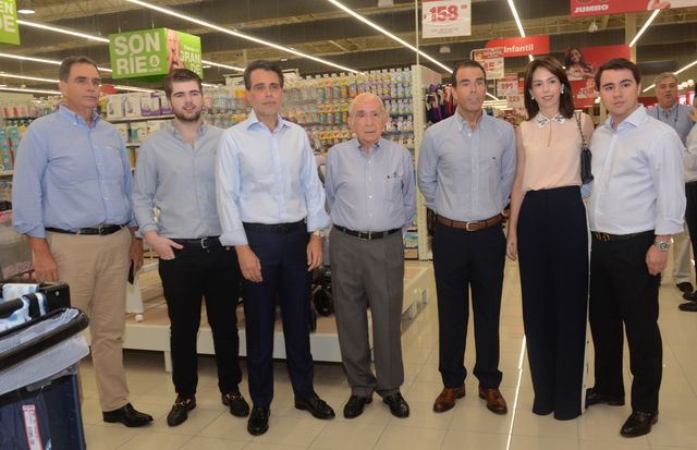 Jumbo impulsa dinamismo comercial en San Isidro
