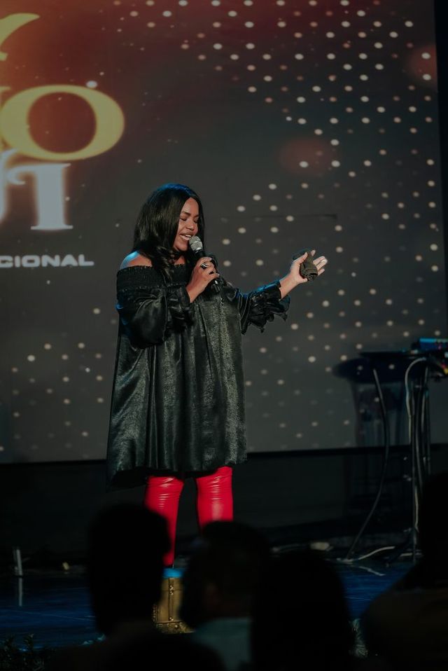 Artista cristiana Rocio Crooke regresó con sus “Latidos” en concierto