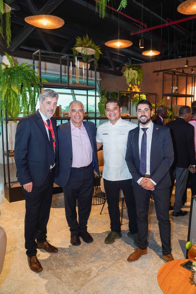 Before Boarding y AERODOM inauguran sala VIP en el AILA-JFPG