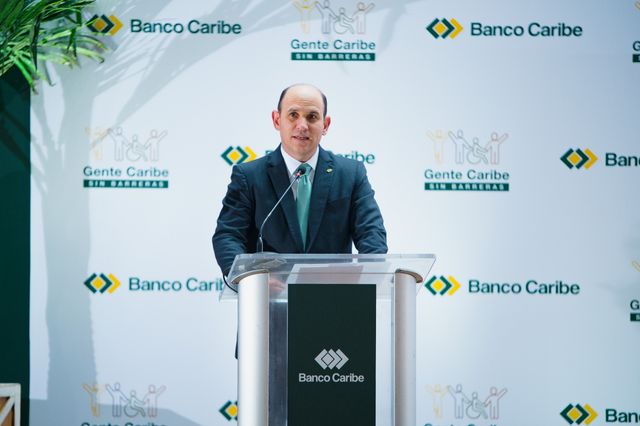 Edgar Del Toro, presidente ejecutivo de Banco Caribe, en el foro Gente Caribe Sin Barreras 2026